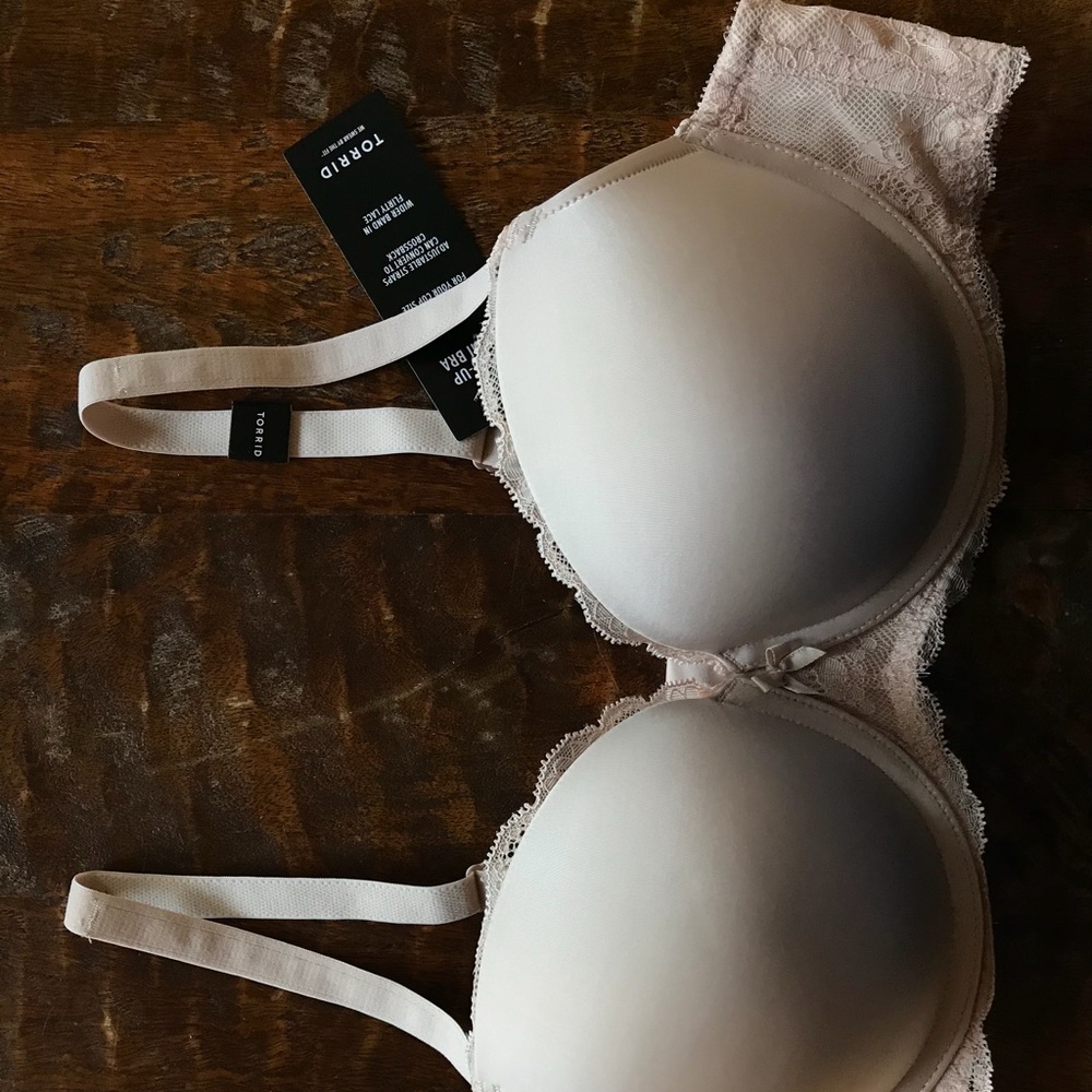 Torrid Demi Push-up 38C Nude